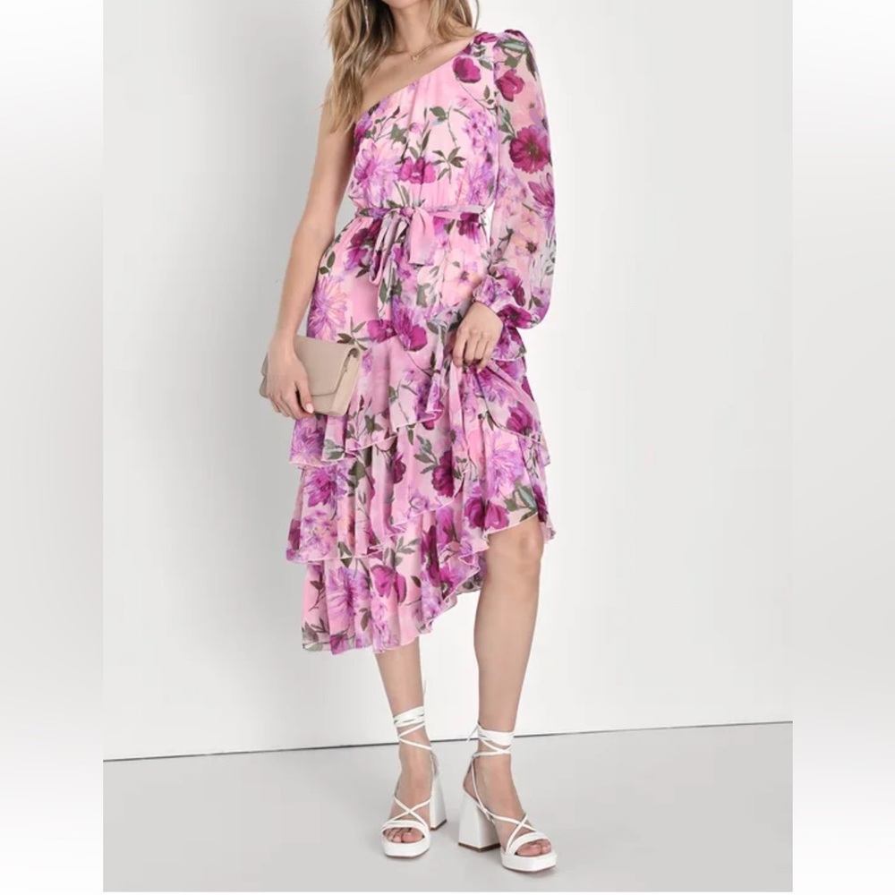 ⚜️ 3/$25 ⚜️ NWT Lulus Such Sweetness Pink Floral Tiered Ruffled Midi Dress, XS